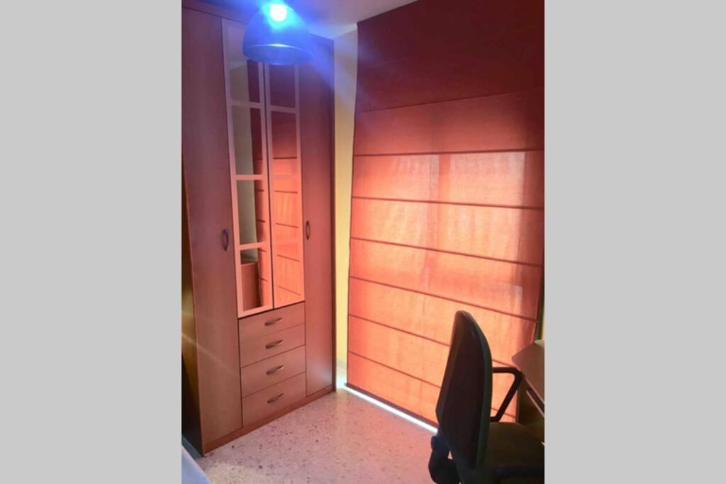 Confortable-Tranquilo Apartamento Junto Al Centro Malaga Bagian luar foto